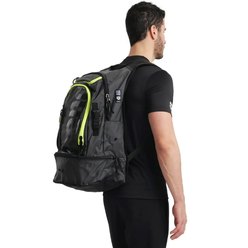 ARENA Fastpack 3.0 Backpack (Dark Smoke/Neon Yellow)