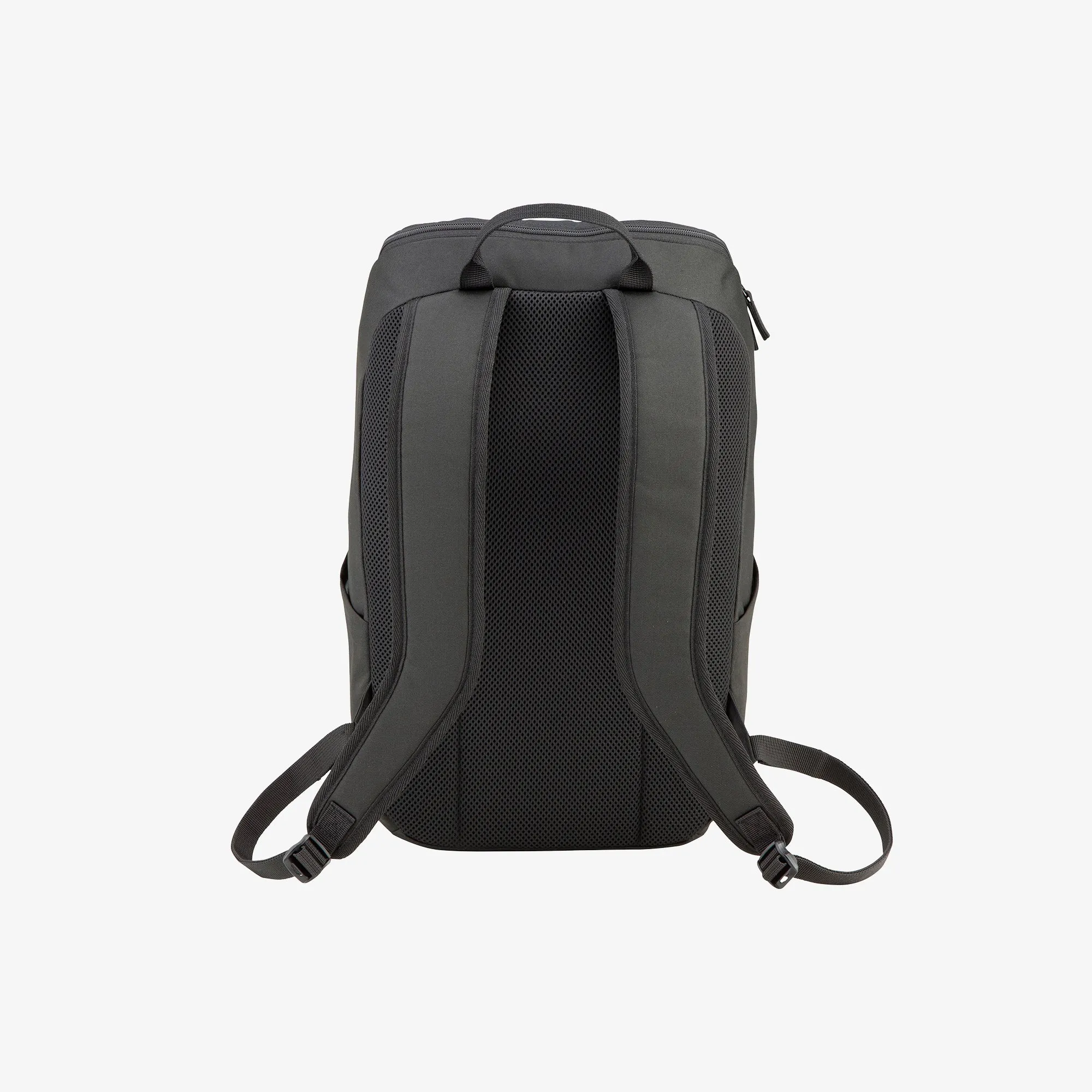 BACKPACK 18L