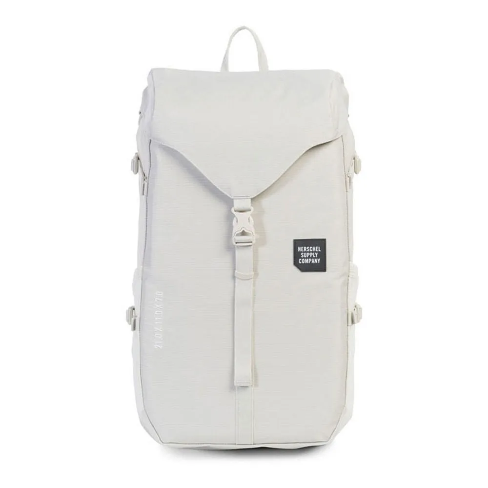 Barlow L Backpack