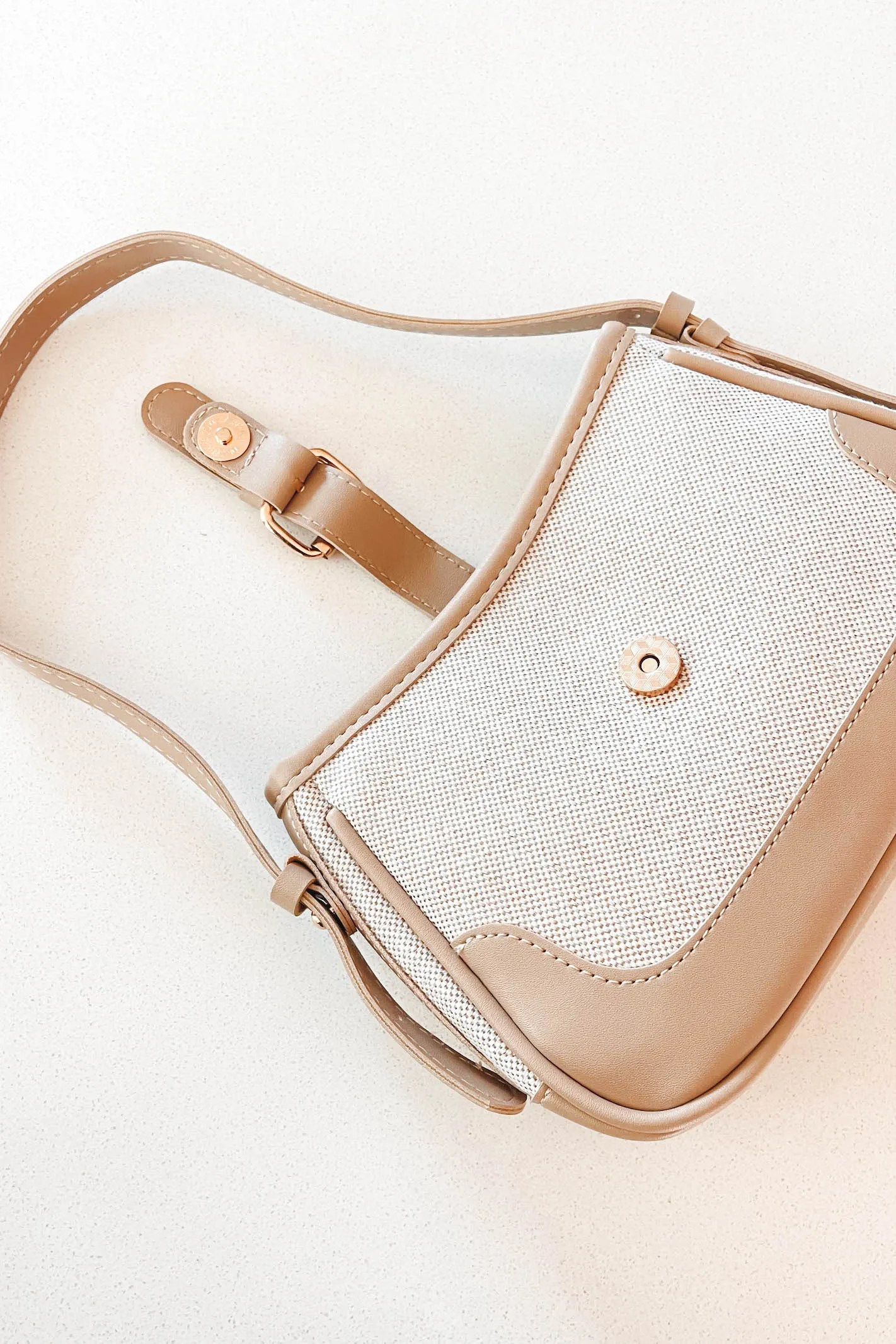 CALLIE BELT BAG / LATTE