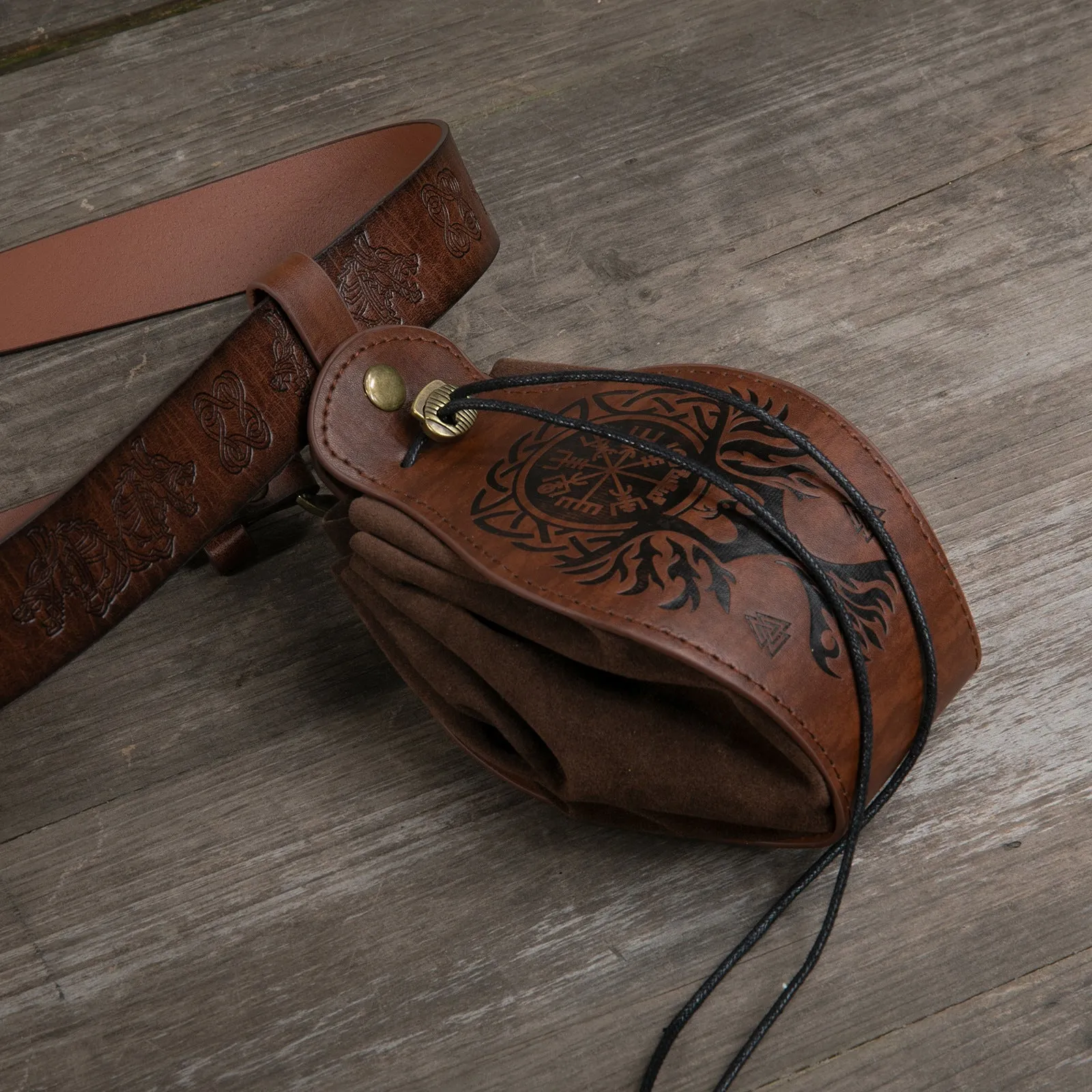 The Guild's Leather Dice Pouch & Tray